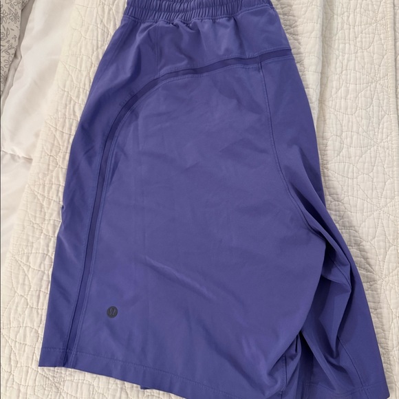 Lululemon Men’s purple shorts - Picture 1 of 5